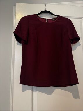 Brooks Brothers Short Sleeve Scoop Neck Top in Burgundy